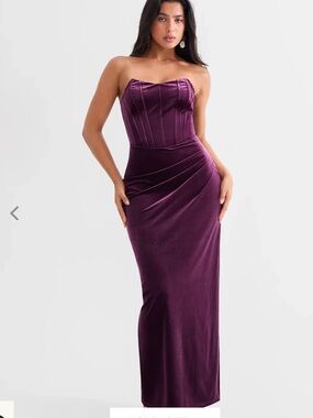 Strapless Velvet Corset Evening Dress in Plum